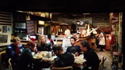 Мстители.Сцена после титров 2.(Шаурма)