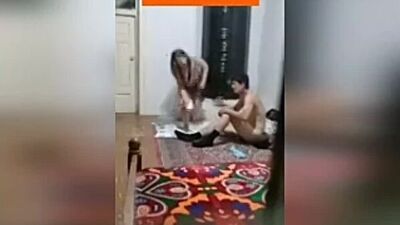 Секс в Узбекистане (Голодные казашки uzbek таджичку киргизку турчанку сексуальную сестру жену соседку кончил в рот во внутрь +18