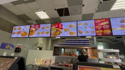 [Никита Петряев] САМЫЙ СТАРЫЙ ФАСТФУД в СНГ! Texas Chicken - ГДЕ его НАЙТИ? Техас Чикен старее Макдональдс, KFC и БК!