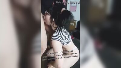 Девочка косичками