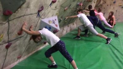 ХочуЛазать готовит детей с 6 лет к соревнованиям по скалолазанию, первенство г. Челябинск 2017