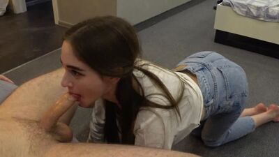 Красивая стройная девушка и ее глубокое горло - SladkiSlivki [ПОРНО, СЕКС, АНАЛ, МИНЕТ, PORN, RUSSIAN, BLOWJOB, SEX, TEEN, ANAL]