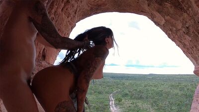 Пандемическое порно в потрясающем месте Бразилии