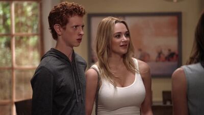 Hunter King - Life in Pieces - S1 E5 (2015) 1080p Nude? Sexy! Watch Online