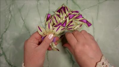 Красивые цветы канзаши из узкой ленты 0,6 см, МК Лерита