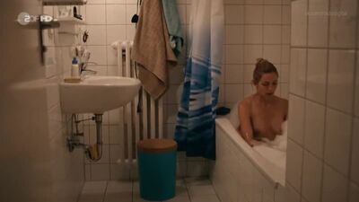 Annika Blendl Nude - Kommissarin Heller s01e02 (2014) HD 720p Watch Online