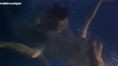 Loredana Cannata Nude - La donna lupo (IT 1999) Watch Online / Лоредана Канната - Пожирательница мужчин