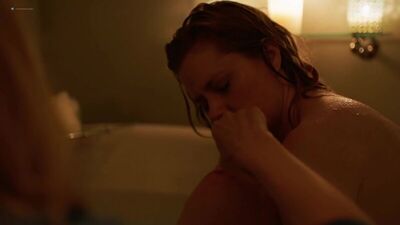 Эми Адамс (Amy Adams hot scenes in "Sharp Objects" S01E08 2018)