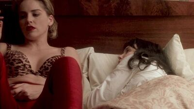 Isabelle Adjani Nude, Sharon Stone Sexy - Diabolique (1996) HD 1080p Web