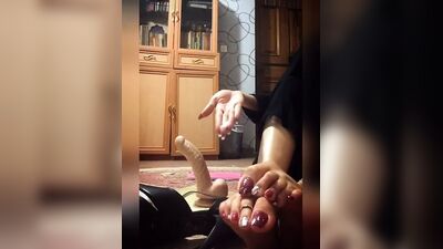 Iranian mistress teaches wearing a hijab (fishnet socks)