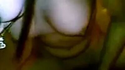 Indonesia-penyanyi dangdut lokal