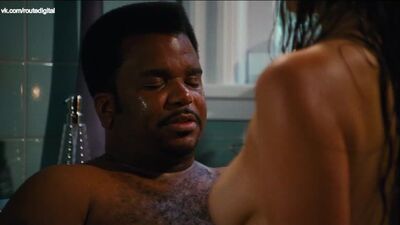 Crystal Lowe, Lyndsy Fonseca, Jessica Paré (Pare) Nude - Hot Tub Time Machine (2010) Джессика Паре - Машина времени в джакузи