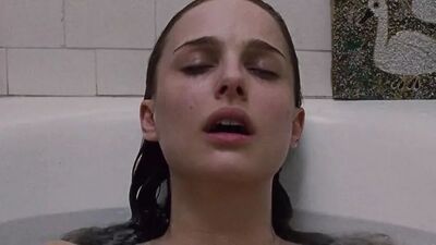 Natalie Portman,Mila Kunis - Black Swan (2010)