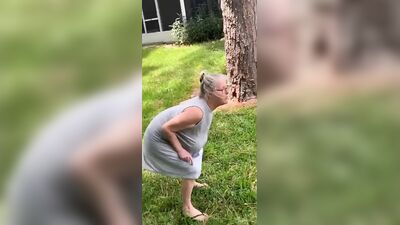 Saggy Tits Braless Granny