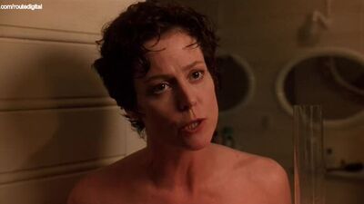 Sigourney Weaver Nude @ Death and the Maiden (1994) hd720p Watch Online / Сигурни Уивер - Смерть и девушка