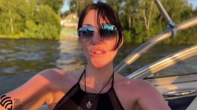 Незнакомец порадовал меня