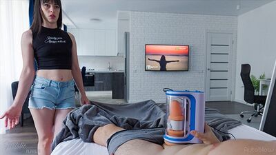 Какого черта ты при мамке дрочишь?