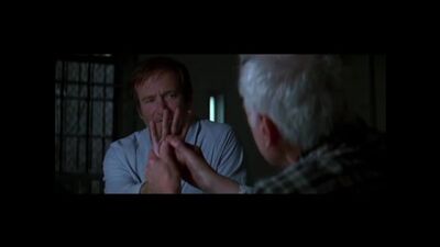 Ценный урок о восприятии мира. Отрывок из фильма "Целитель Адамс"