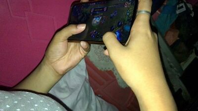 Отвлекся на сочный трах