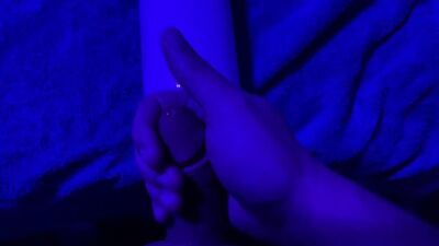 Дрочка во имя оргазма