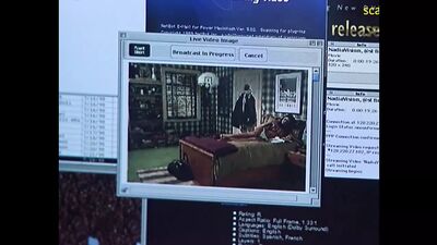 Обнаженные сиськи Shannon Elizabeth в американском фильме с пирогом