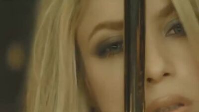 SHAKIRA Sexy Dance Compilation