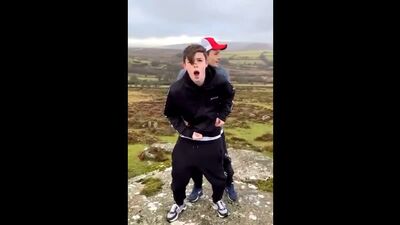 Секс на улице молодых парней 2 часть