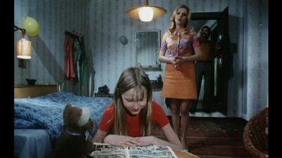 Немецкий художественный фильм об инцесте в семье между отчимом и падчерицей.