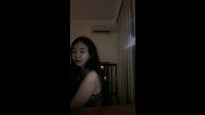 Ceweknya Nyepong Ampe Mentok Skandal Live Sama Mantan - AVTub.mp4