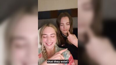 Голая Freya Allan