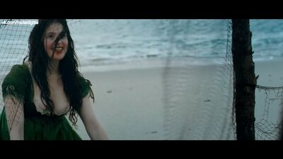 Gemma Arterton Nude (nip slip) @ Byzantium (2012) hd1080p Watch Online / Джемма Артертон - Византия