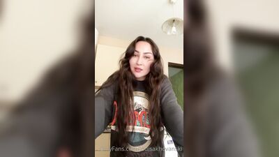 Louisa Khovanski ХХХ ОнлиФанс