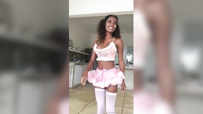 Putri Cinta ХХХ ОнлиФанс