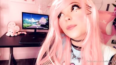 Голая Belle Delphine