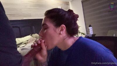 Yinyleon ХХХ ОнлиФанс