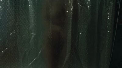 Голая Riley Keough