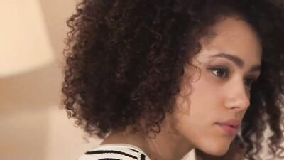 Голая Nathalie Emmanuel