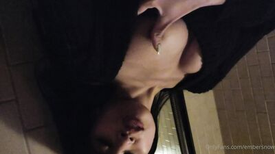 Ember Snow ХХХ ОнлиФанс