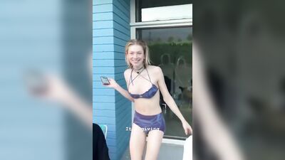 Голая Hunter Schafer