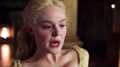 Голая Elle Fanning