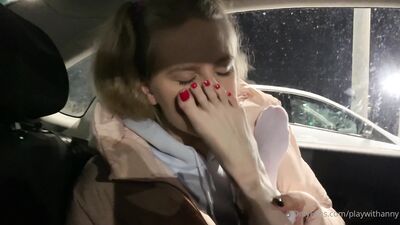 PlaywithAnny ХХХ ОнлиФанс