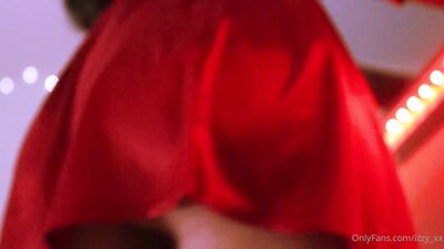 Izzy Xx ХХХ ОнлиФанс