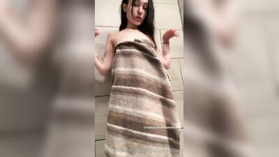 BabyBeeBub ХХХ ОнлиФанс