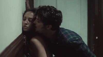 Голая Stella Maeve