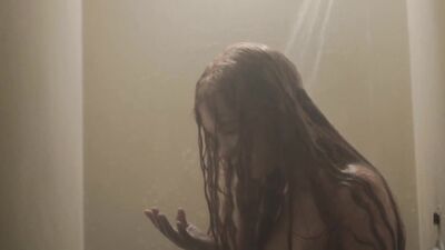 Голая Pollyanna Mcintosh