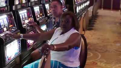 Голая Kristen Wiig