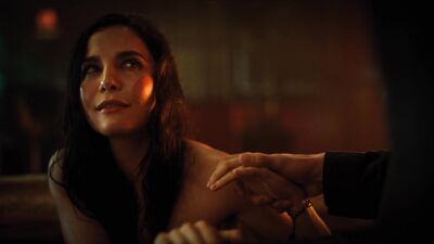 Голая Martha Higareda