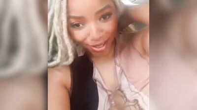 Голая Сhloe Bailey