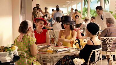 Голая Olga Kurylenko