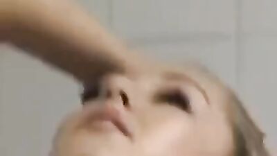 Голая Keeley Hazell